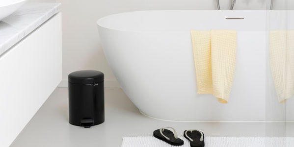 How to make your bathroom smell good 