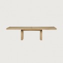 Extendable wooden dining tables